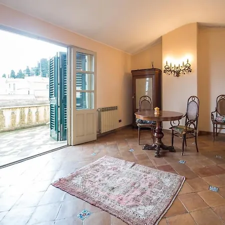 Carla, A Charming In The Center Of Taormina