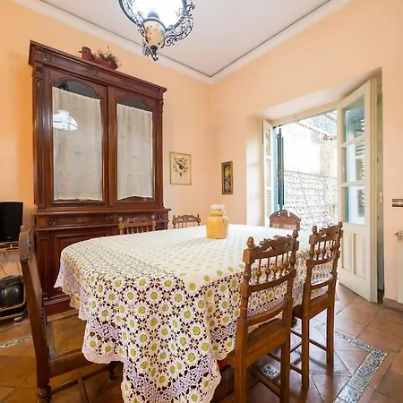 Villa Carla, A Charming In The Center Of *
